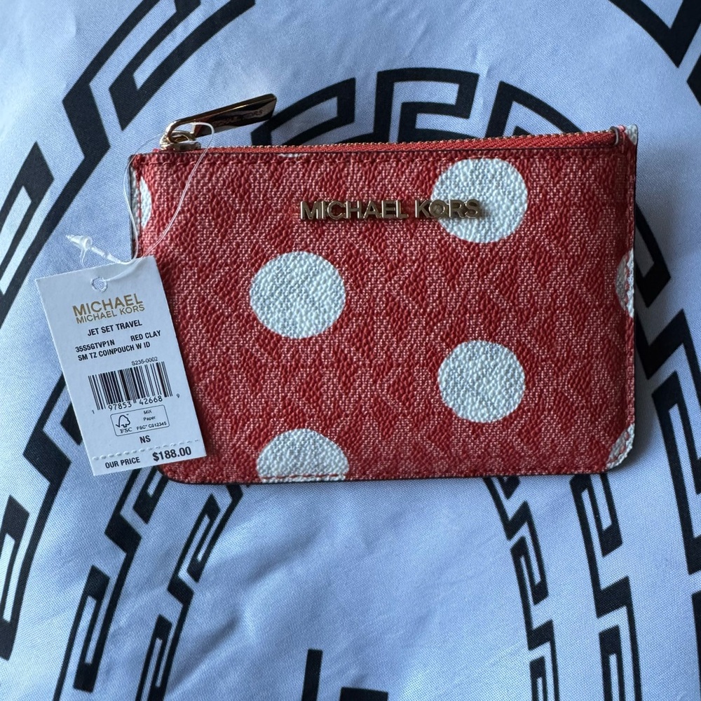 Michael Kors jet set travel coin pouch with I’d